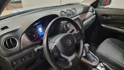 Suzuki Vitara photo-10